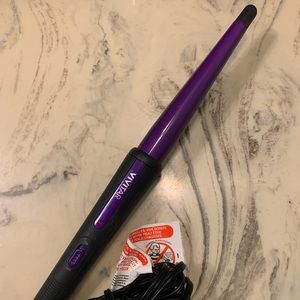 Vivitar curling wand
